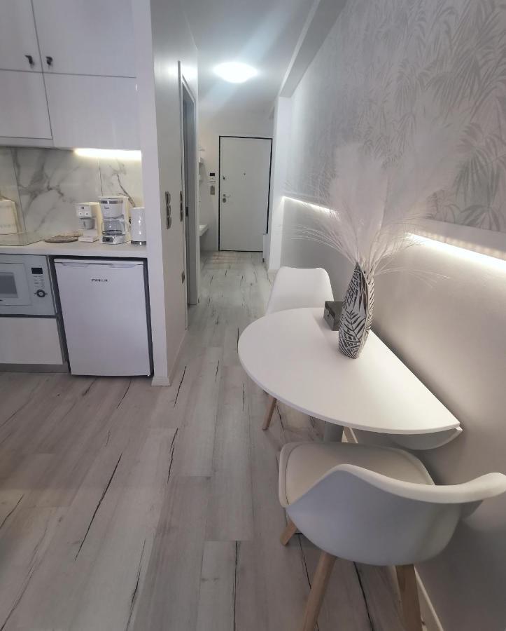 Lindy V Appartement Athene Buitenkant foto
