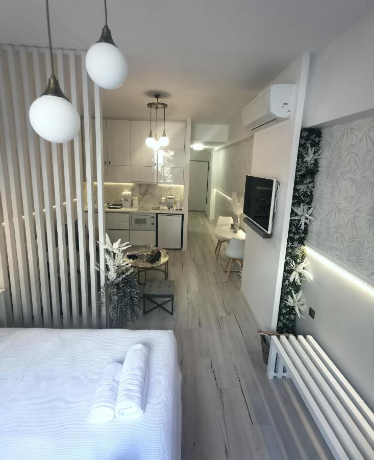 Lindy V Appartement Athene Buitenkant foto