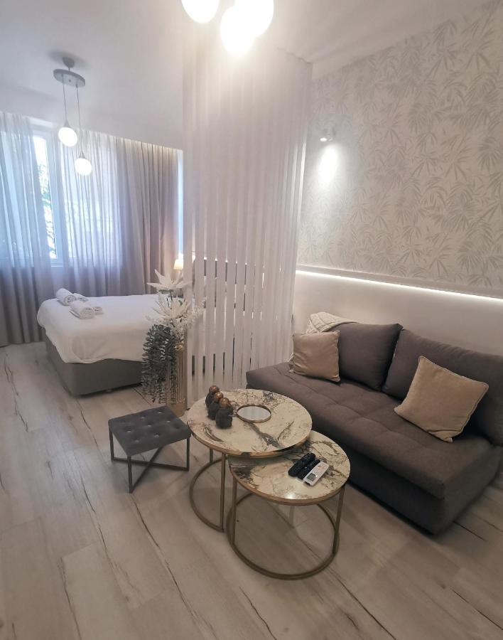 Lindy V Appartement Athene Buitenkant foto
